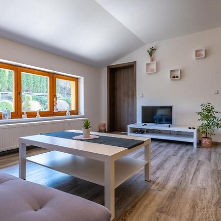 Apartman U Krizku 이흘라바 외부 사진