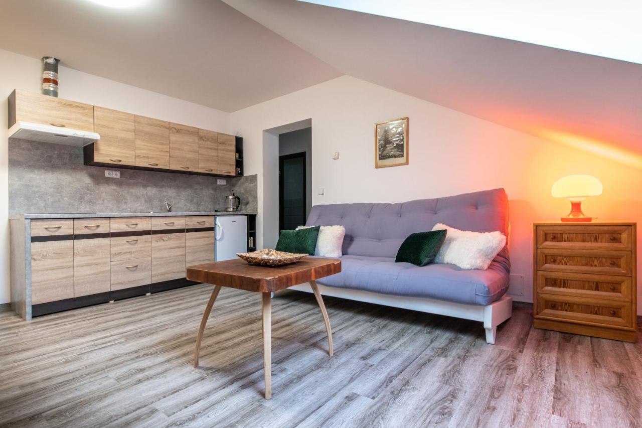Apartman U Krizku 이흘라바 외부 사진